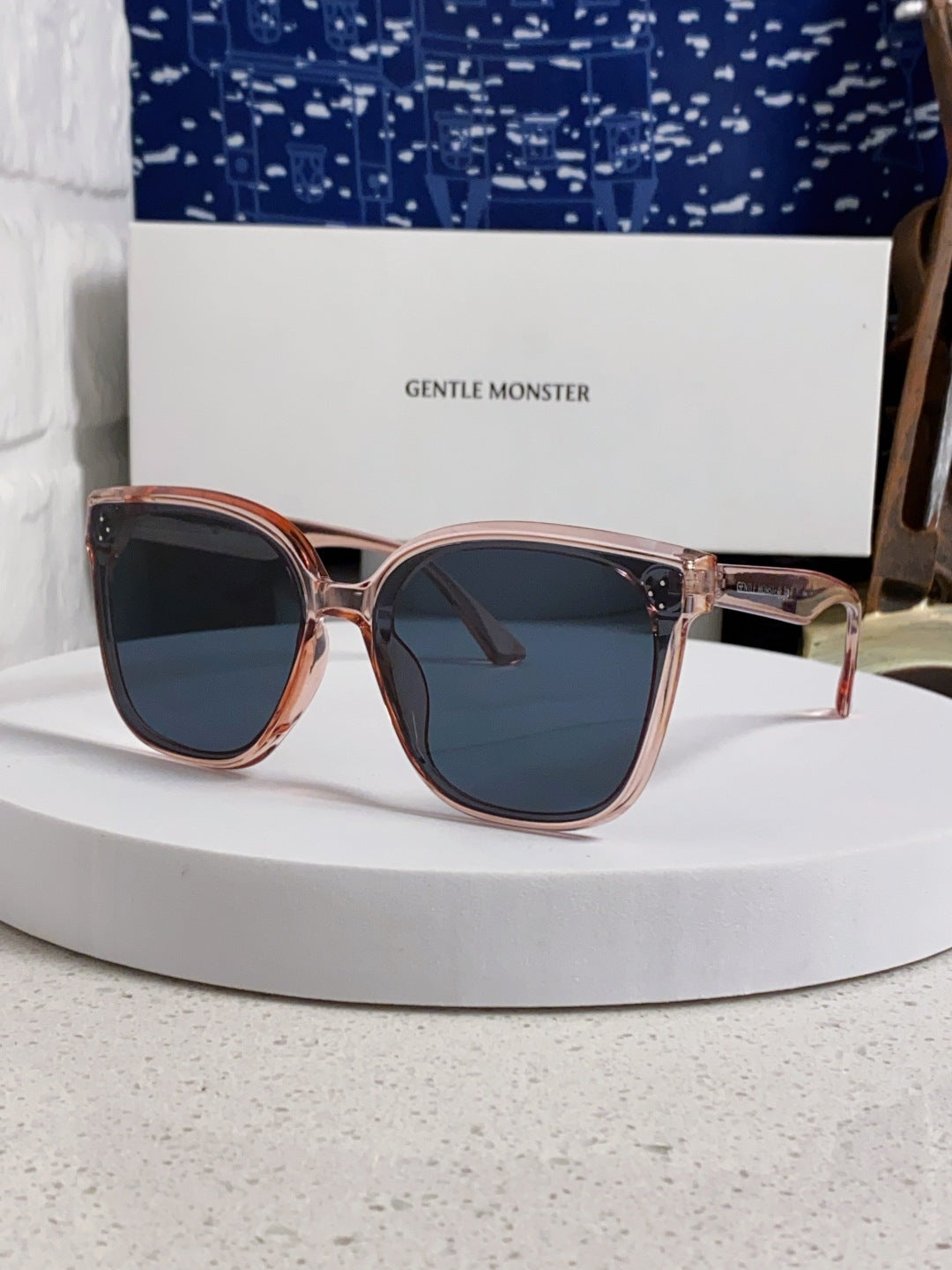 Gentle Monster RICK Polarized Oversized Black Lens Sunglasses for Men - 132654