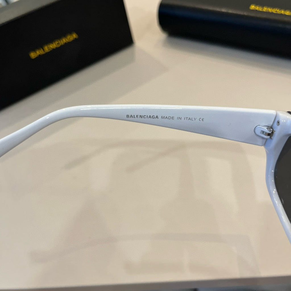 Balenciaga Rectangular Silver Lens Sunglasses for Men & Women - 487544 - detail image 8