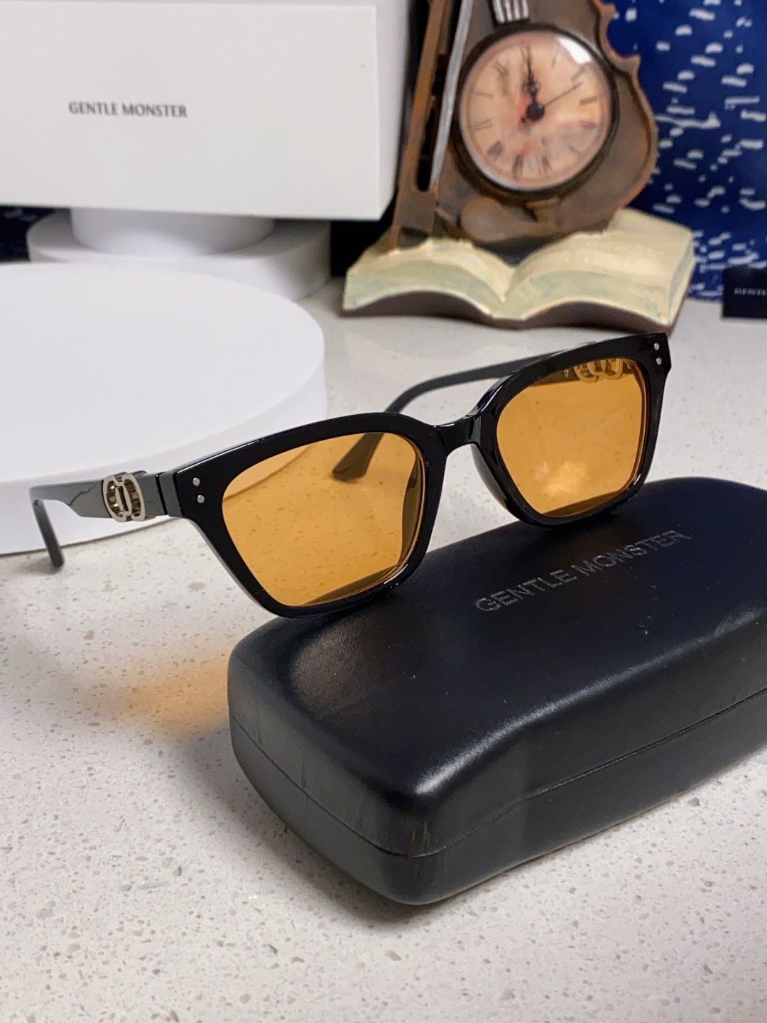 Gentle Monster XOXO Square Brown Lens Sunglasses for Men & Women - 416472 - detail image 10