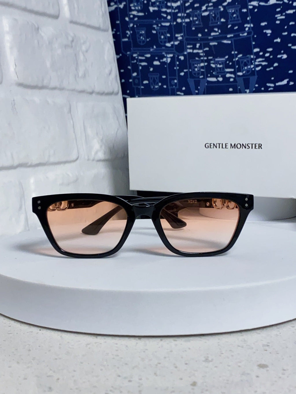 Gentle Monster XOXO Square Brown Lens Sunglasses for Men & Women - 867256 - detail image 2