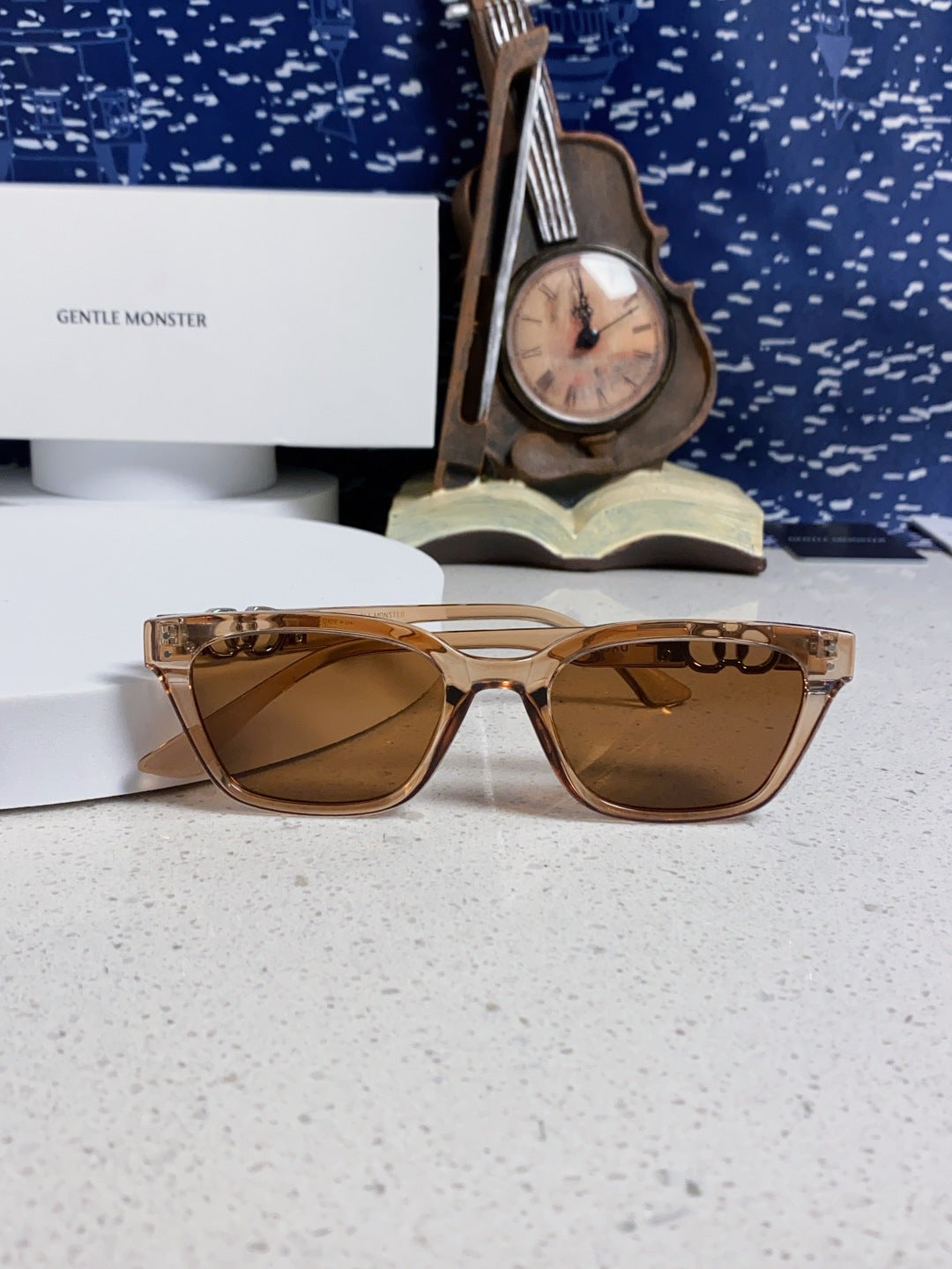 Gentle Monster XOXO Square Brown Lens Sunglasses for Men & Women - 867257 - detail image 9