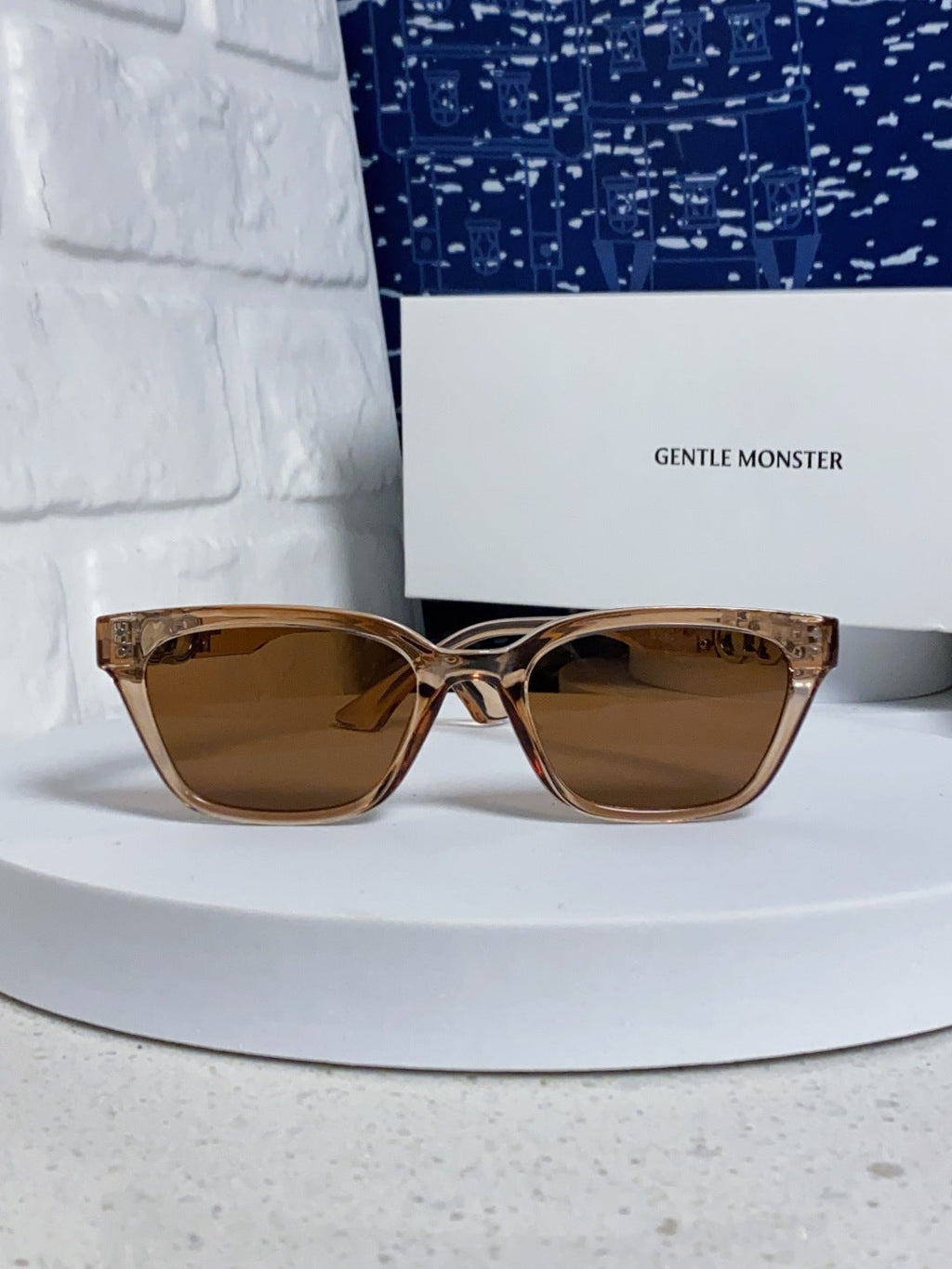 Gentle Monster XOXO Square Brown Lens Sunglasses for Men & Women - 867257 - detail image 2