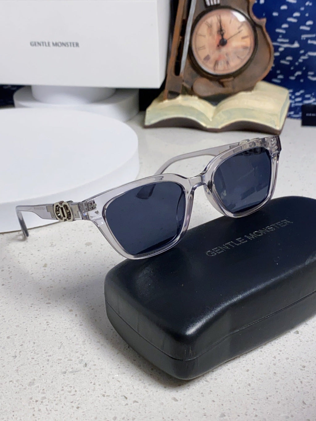 Gentle Monster XOXO Square Blue Lens Sunglasses for Men & Women - 867258 - detail image 10