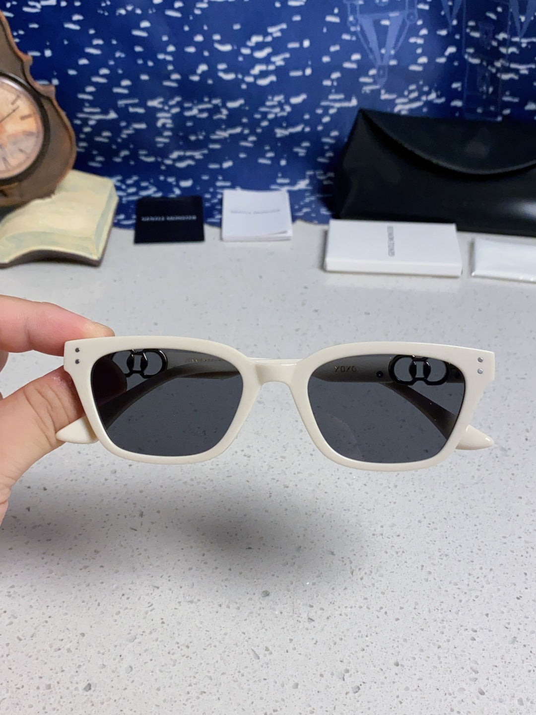 Gentle Monster XOXO Square Silver Lens Sunglasses for Men & Women - 416476 - detail image 4
