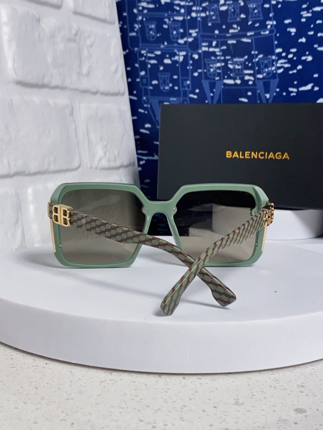 Balenciaga Square Gray Lens Sunglasses for Men & Women - 158570 - detail image 3