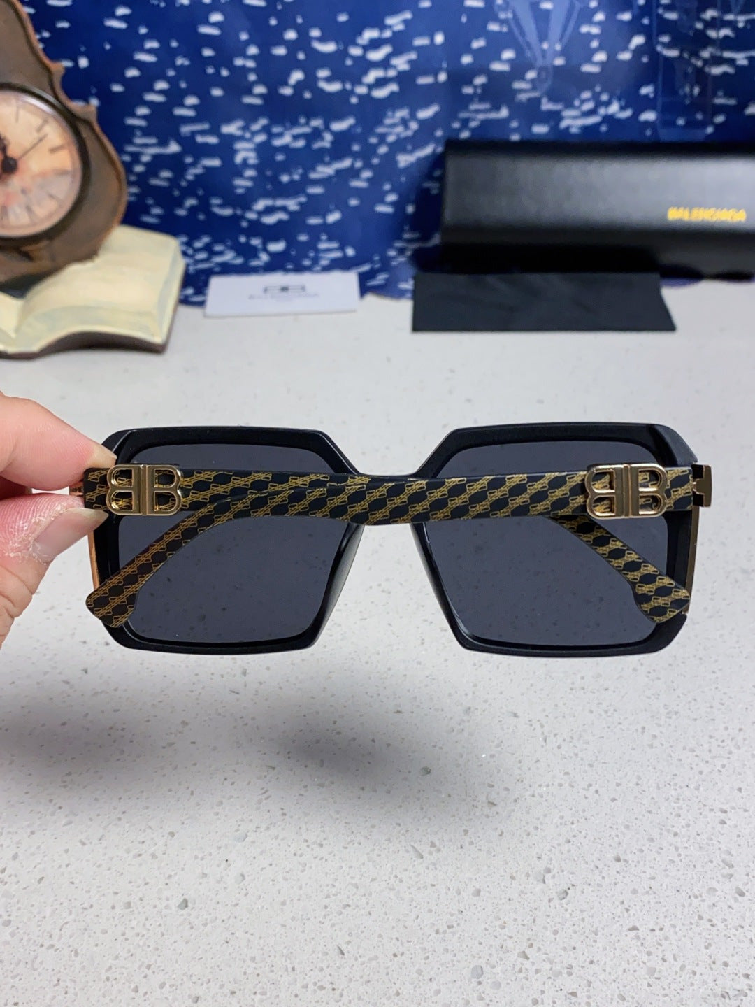 Balenciaga Square Gray Lens Sunglasses for Men & Women - 867213 - detail image 5