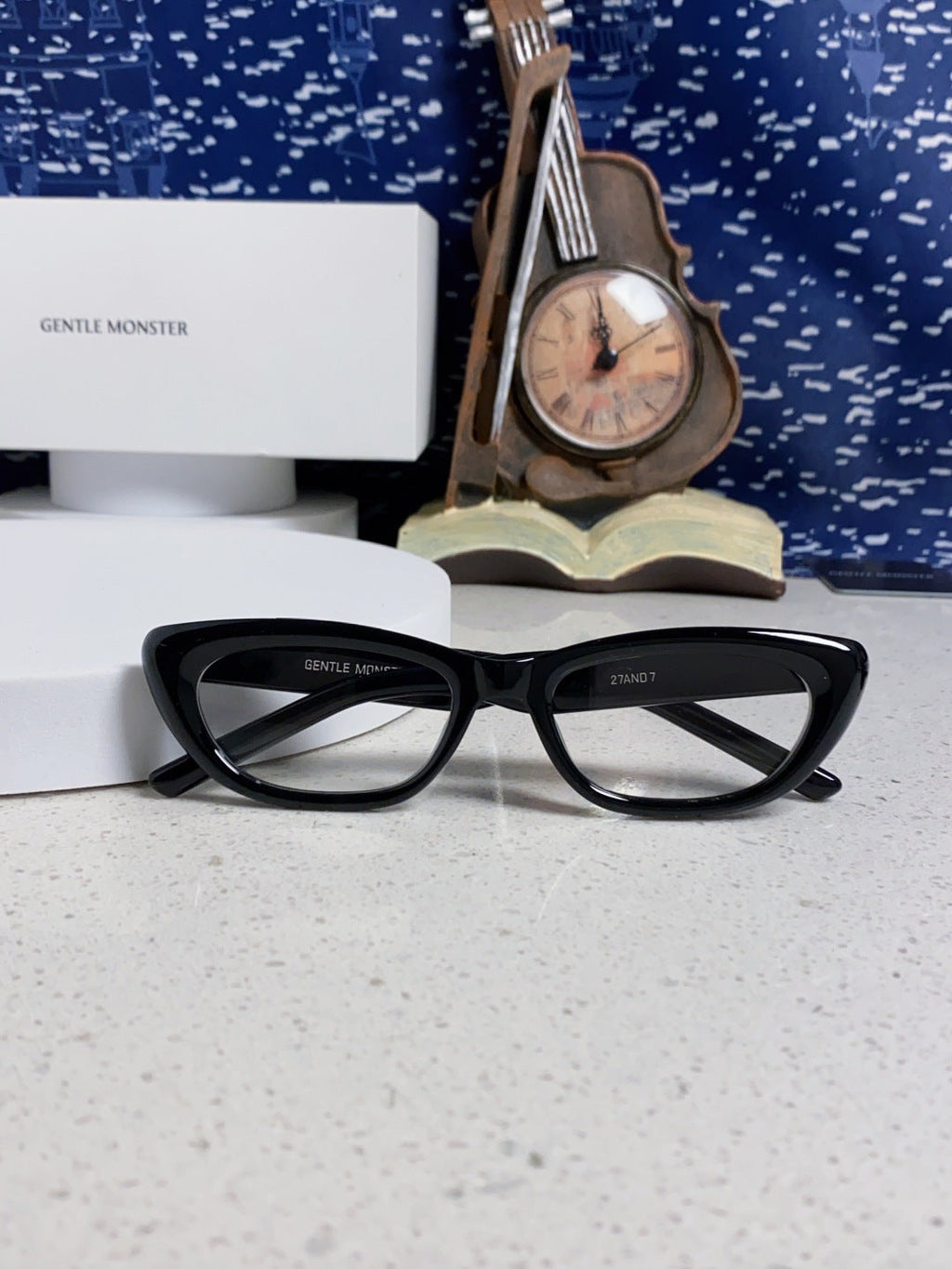 Gentle Monster 27AND7 Cat-Eye Silver Lens Sunglasses for Men & Women - 358874 - detail image 9
