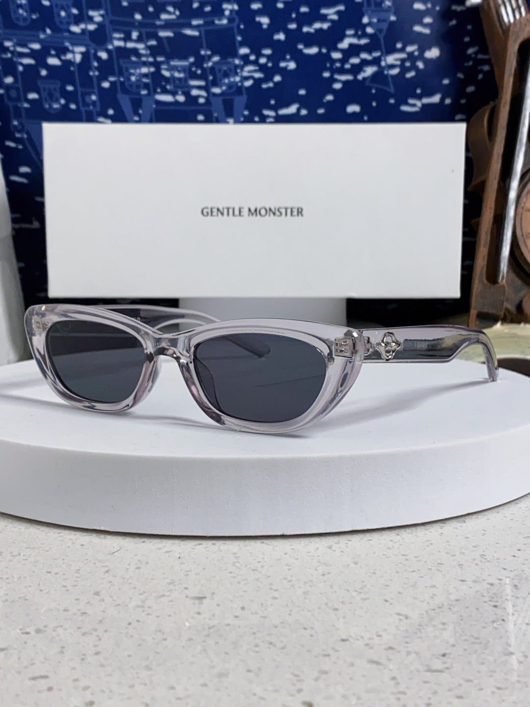 Gentle Monster 27AND7 Cat-Eye Silver Lens Sunglasses for Men & Women - 358877