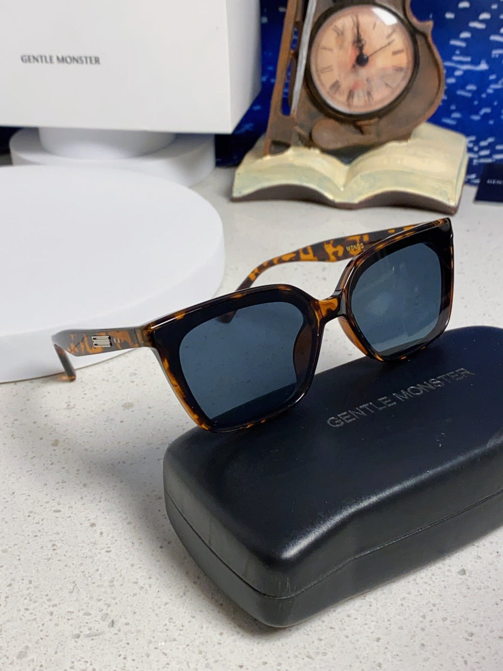 Gentle Monster MONDO Square Black Lens Sunglasses for Men & Women - 358893 - detail image 10