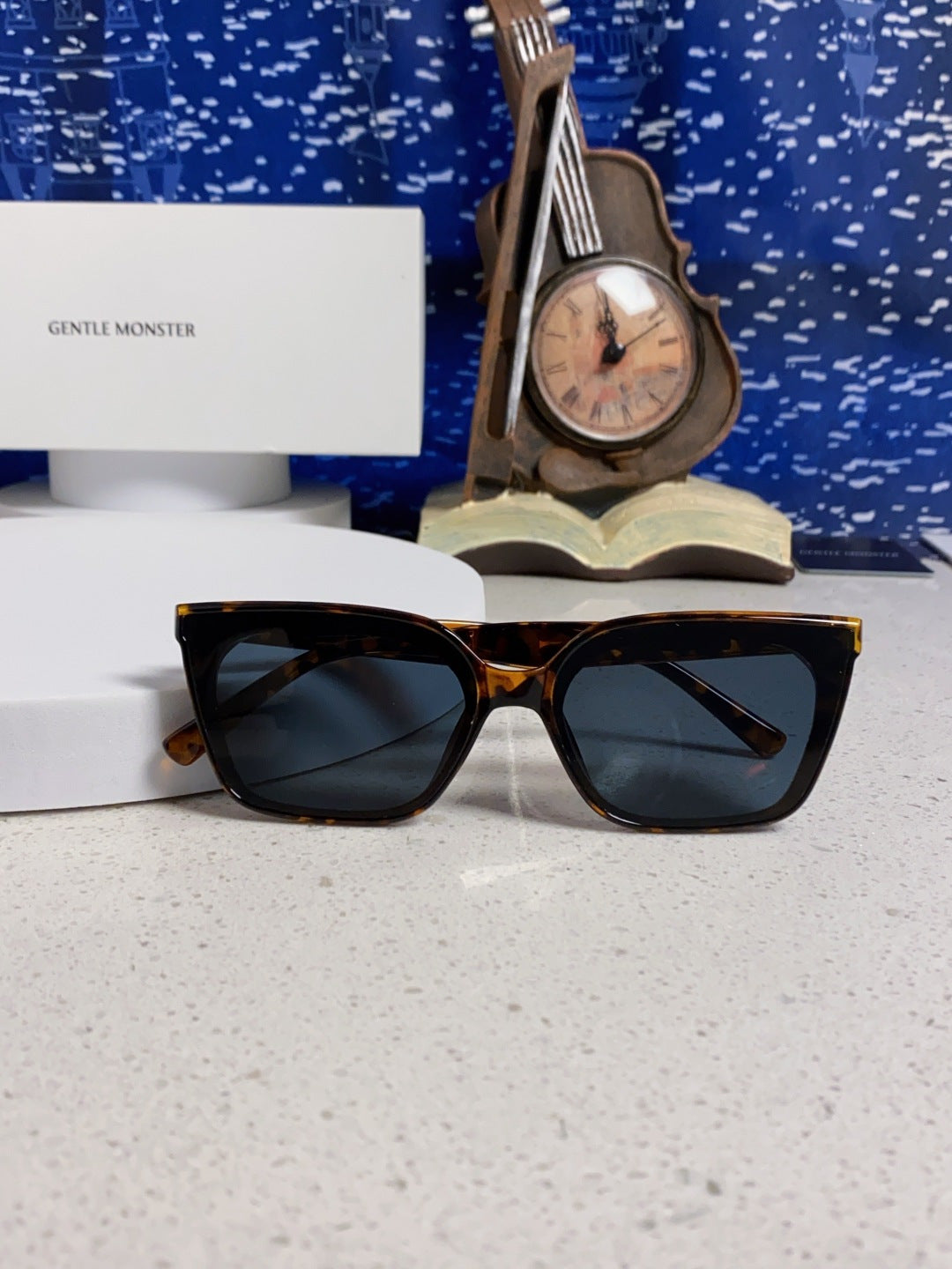 Gentle Monster MONDO Square Black Lens Sunglasses for Men & Women - 358893 - detail image 9
