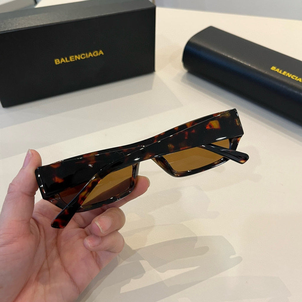 Balenciaga Rectangular Brown Lens Sunglasses for Men & Women - 487499 - detail image 7