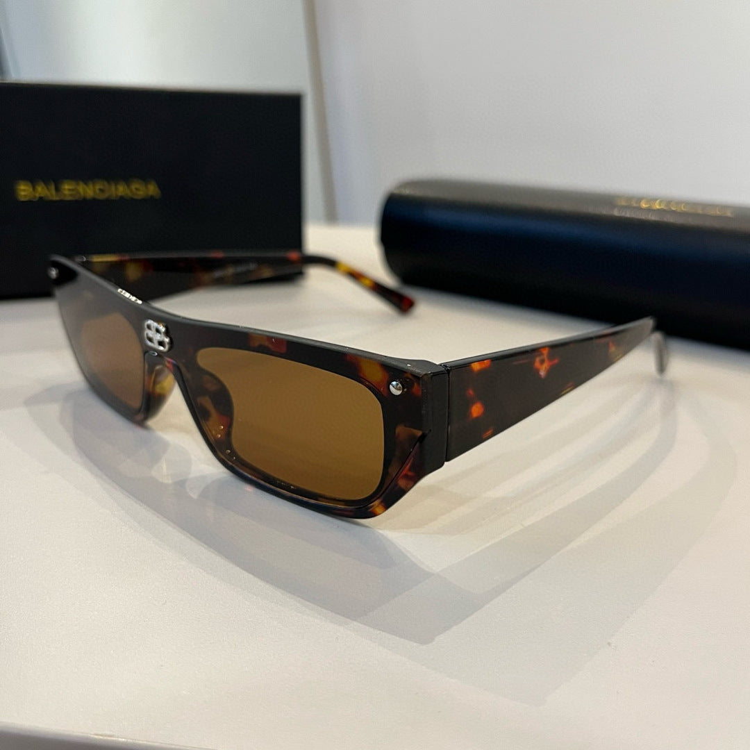Balenciaga Rectangular Brown Lens Sunglasses for Men & Women - 432548 - detail image 3