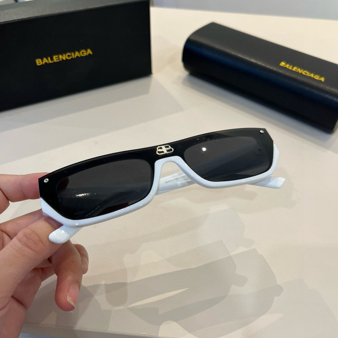Balenciaga Rectangular Silver Lens Sunglasses for Men & Women - 432549 - detail image 5