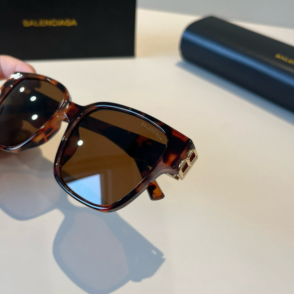 Balenciaga Folding Square Black Lens Sunglasses for Men & Women - 416091 - detail image 6