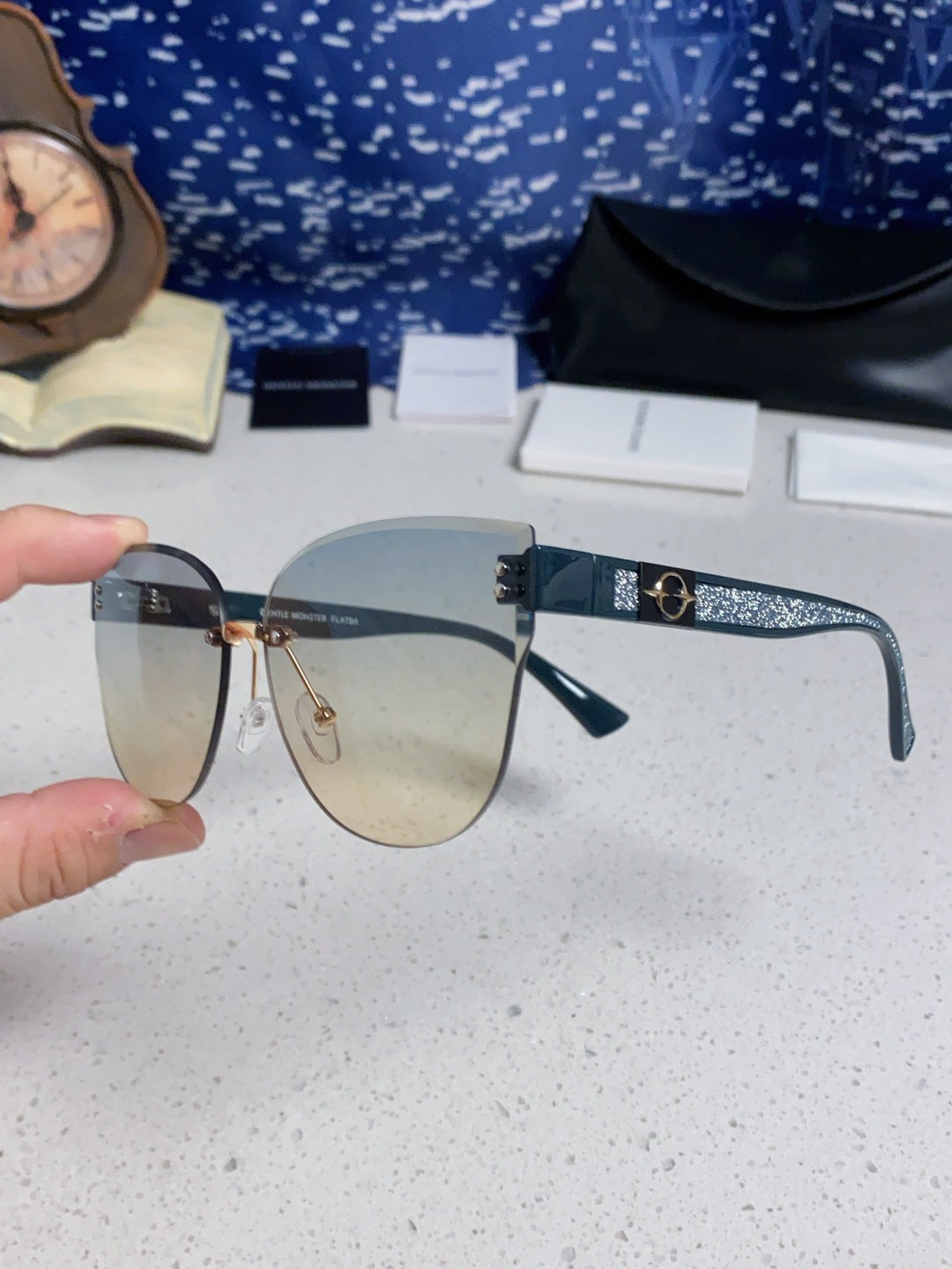 Gentle Monster 8194 Lightweight Rimless Silver Lens Sunglasses for Wo - 935507 - detail image 6