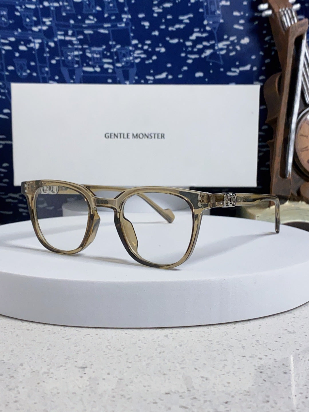 Gentle Monster ZEN Fashion Silver Lens Sunglasses for Men & Women - 383108