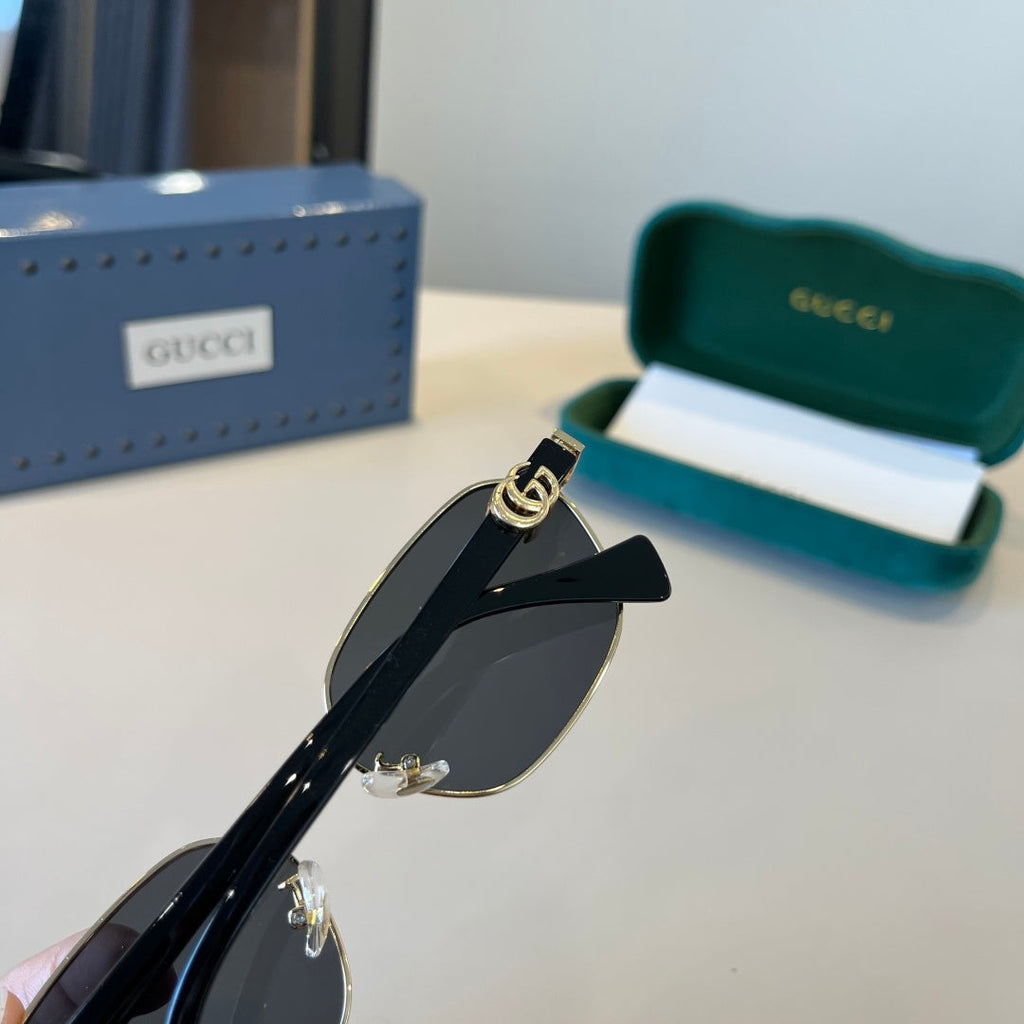 Gucci Polarized Fashion Silver Lens Sunglasses for Men - 866937 - detail image 8
