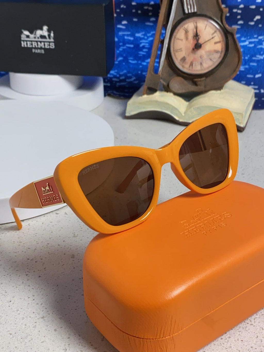 Hermès Cat-Eye Orange Lens Sunglasses for Men & Women - 358937 - detail image 10