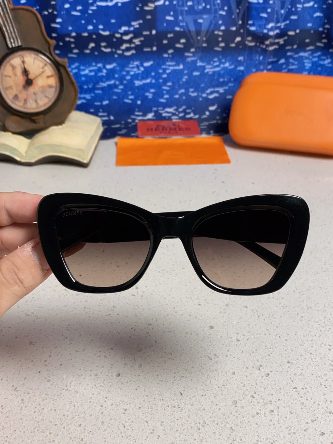Hermès Cat-Eye Silver Lens Sunglasses for Men & Women - 358925 - detail image 4