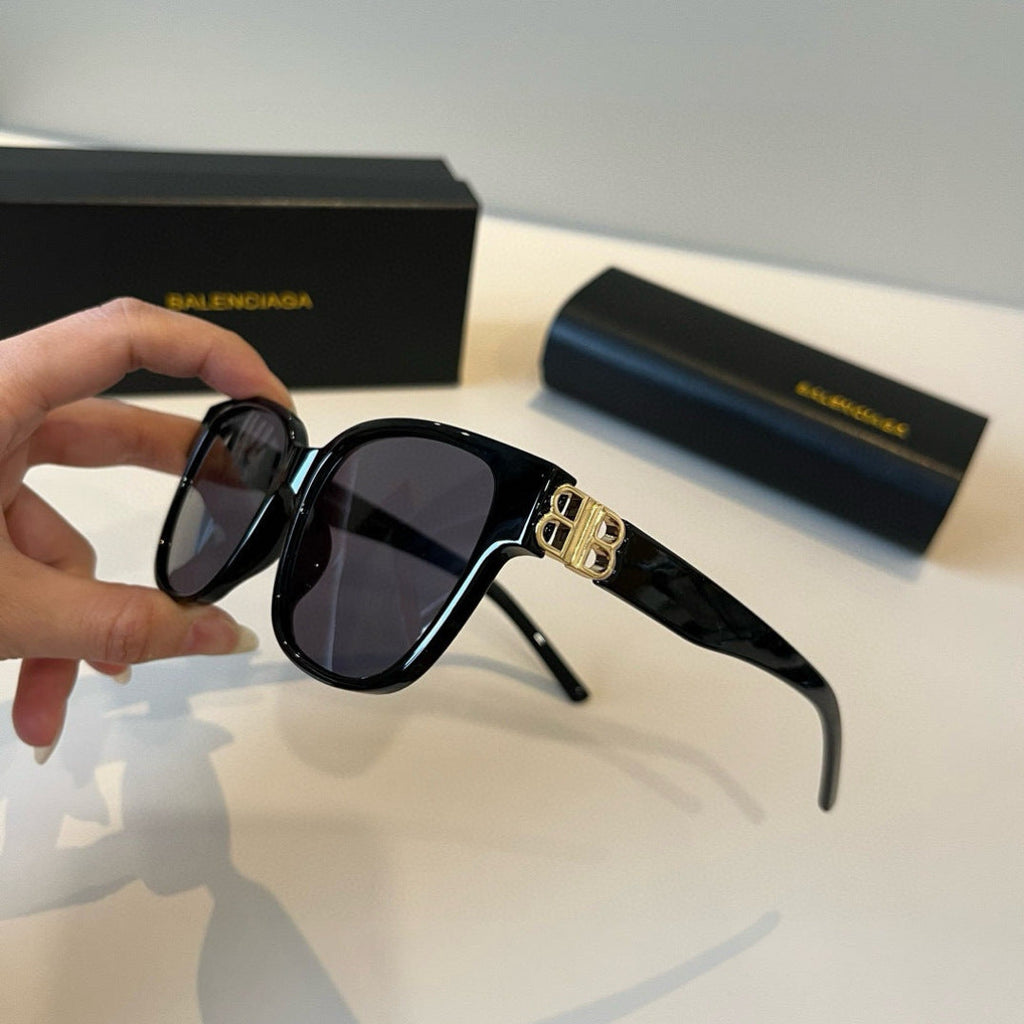 Balenciaga Folding Square Black Lens Sunglasses for Men & Women - 416145 - detail image 4