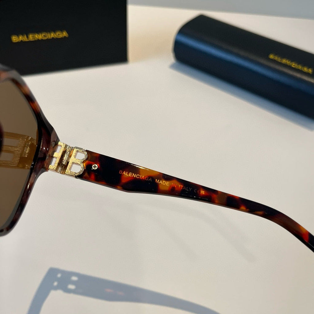 Balenciaga Folding Square Black Lens Sunglasses for Men & Women - 358660 - detail image 9
