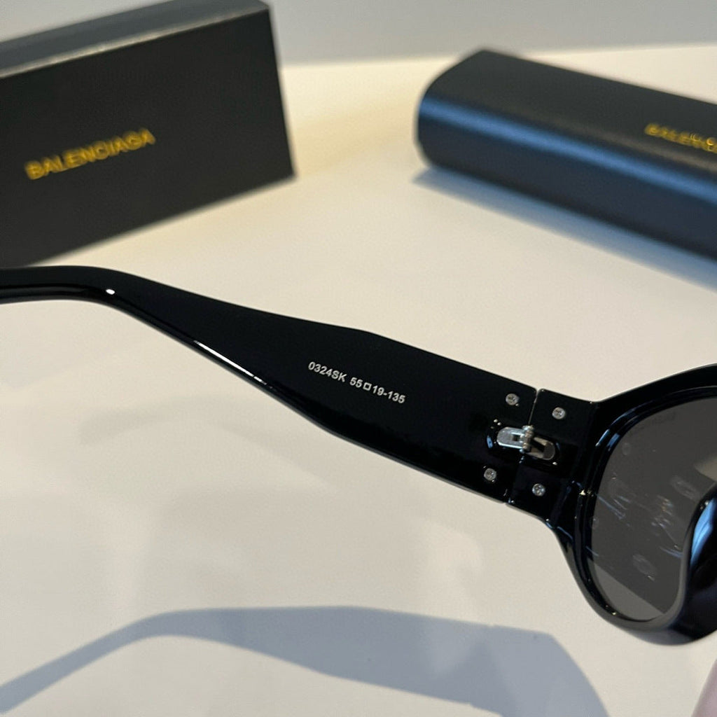 Balenciaga Rectangular Black Lens Sunglasses for Men & Women - 358663 - detail image 10