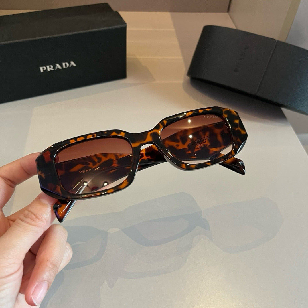 Prada SPR17WF Fashion Brown Lens Sunglasses for Men & Women - 398951 - detail image 5