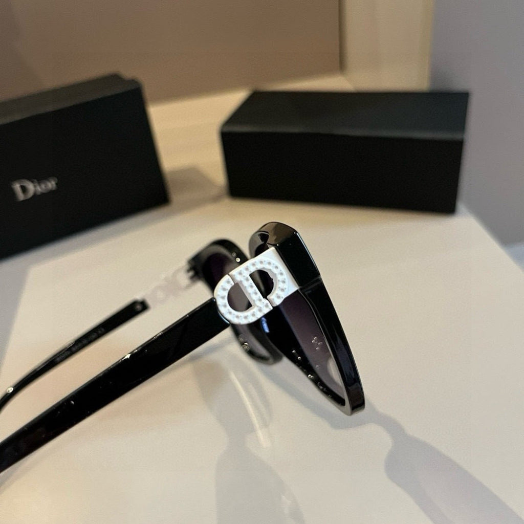 Dior Fashion Gold Lens Sunglasses for Men & Women - 358218 - detail image 2