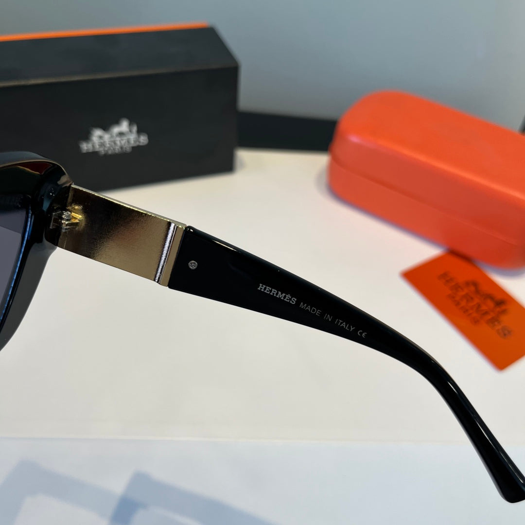 Hermès Oversized Black Lens Sunglasses for Women - 158684 - detail image 5