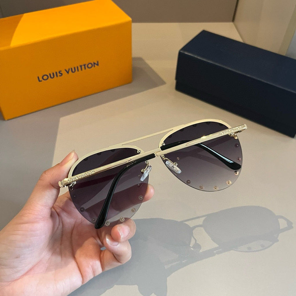Louis Vuitton Metal Aviator Gold Lens Sunglasses for Men & Women - 448678 - detail image 7