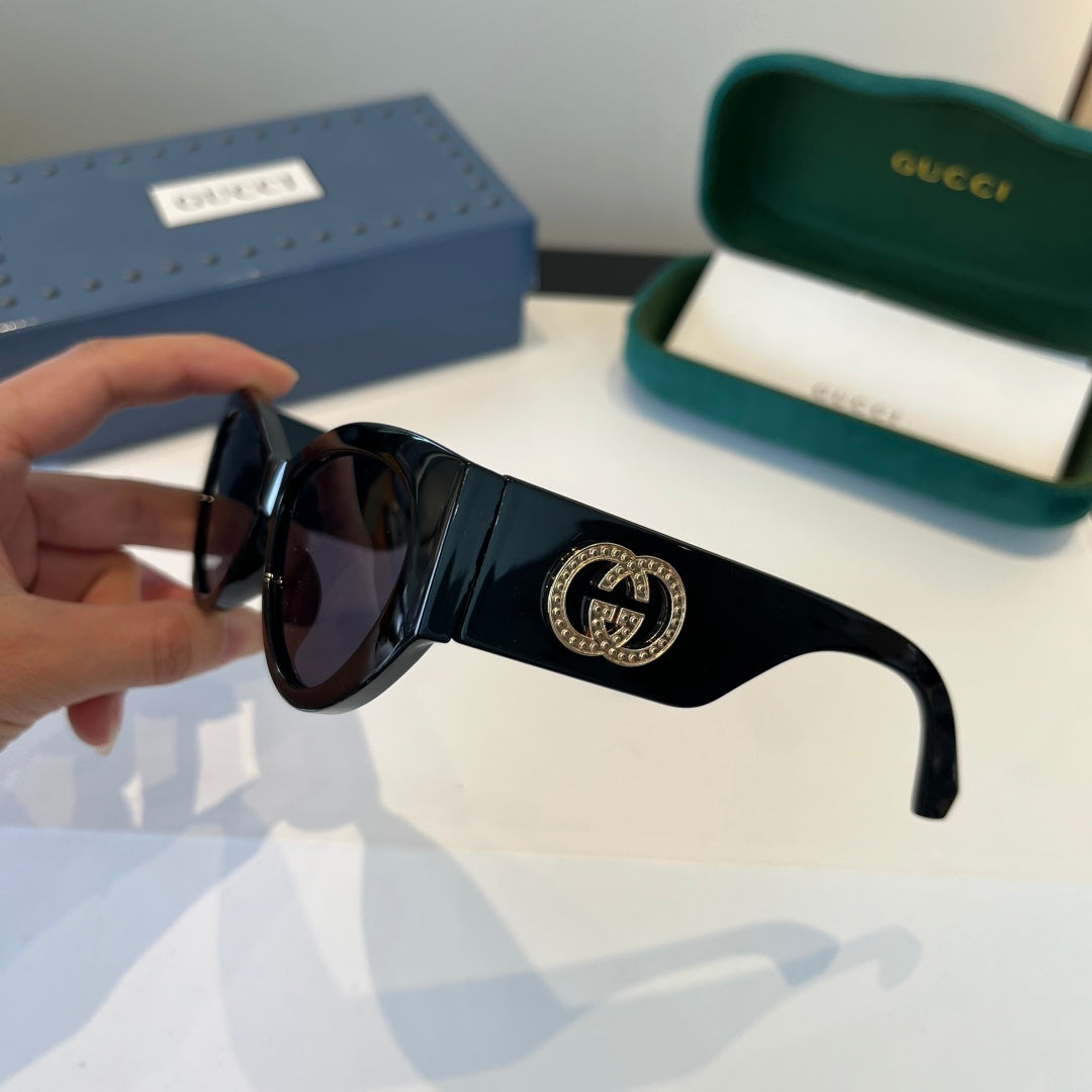 Gucci Cat-Eye Black Lens Sunglasses for Men & Women - 997575 - detail image 4