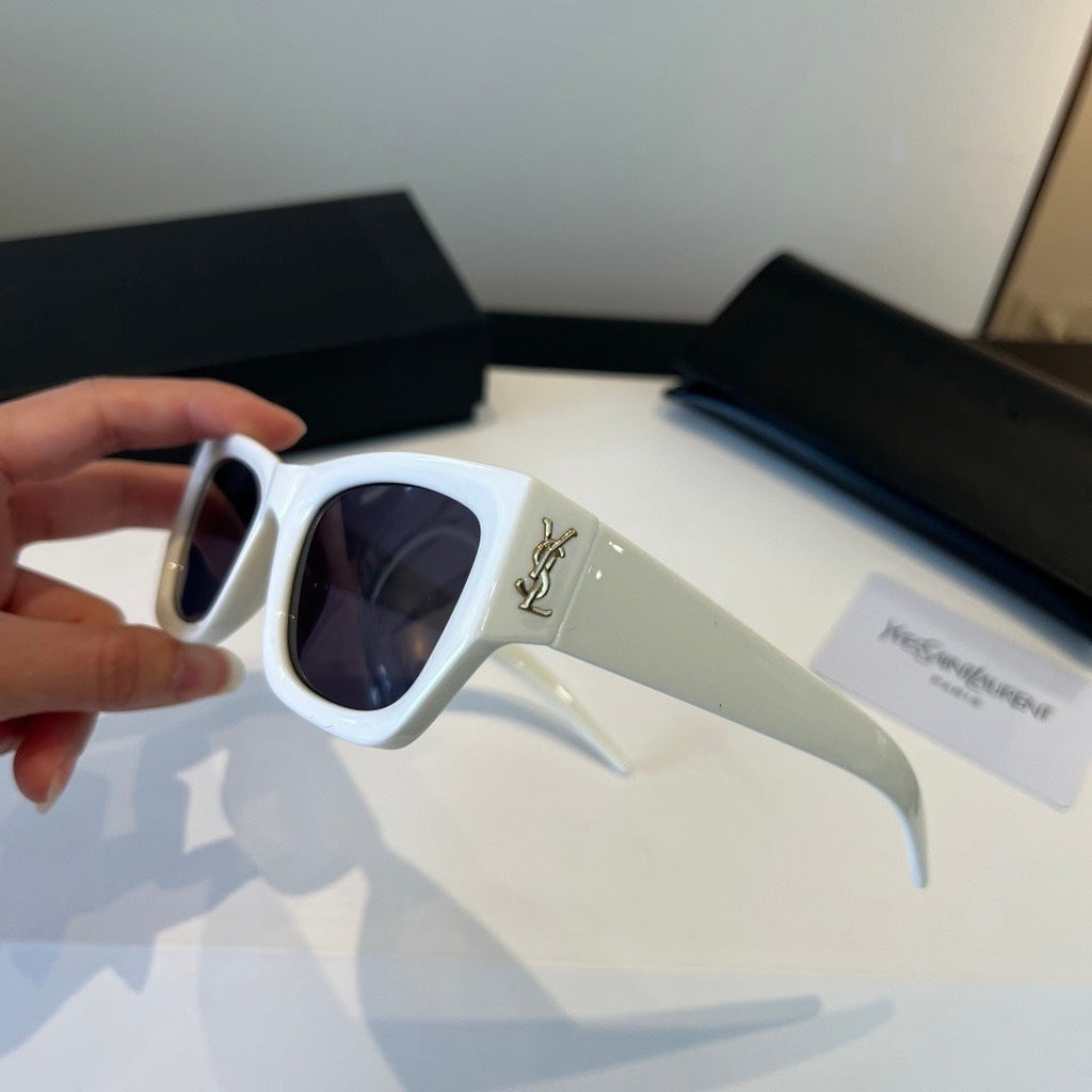 Saint Laurent Fashion Silver Lens Sunglasses for Men & Women - 449208 - detail image 4