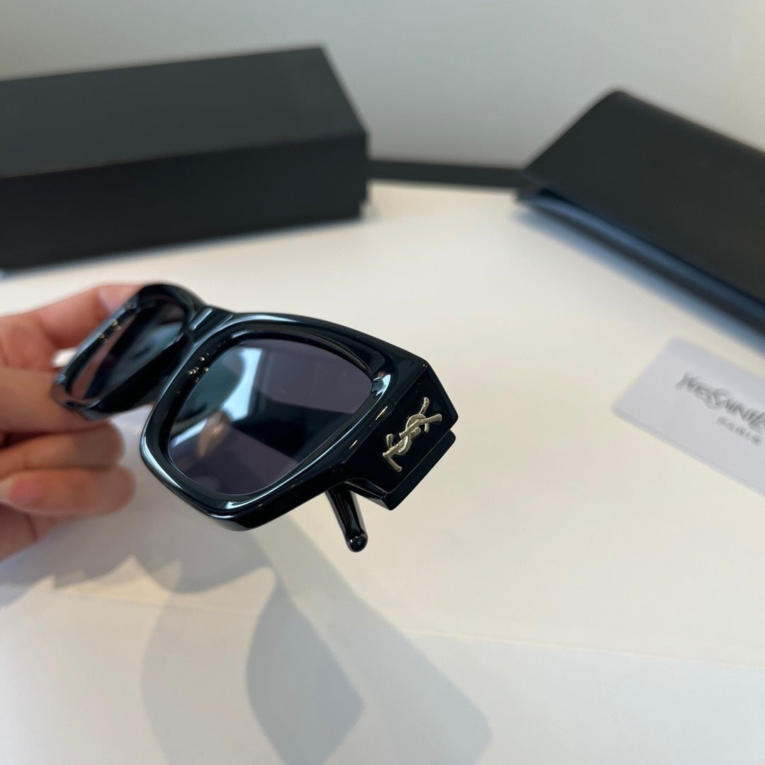 Saint Laurent Fashion Blue Lens Sunglasses for Men & Women - 449210 - detail image 7
