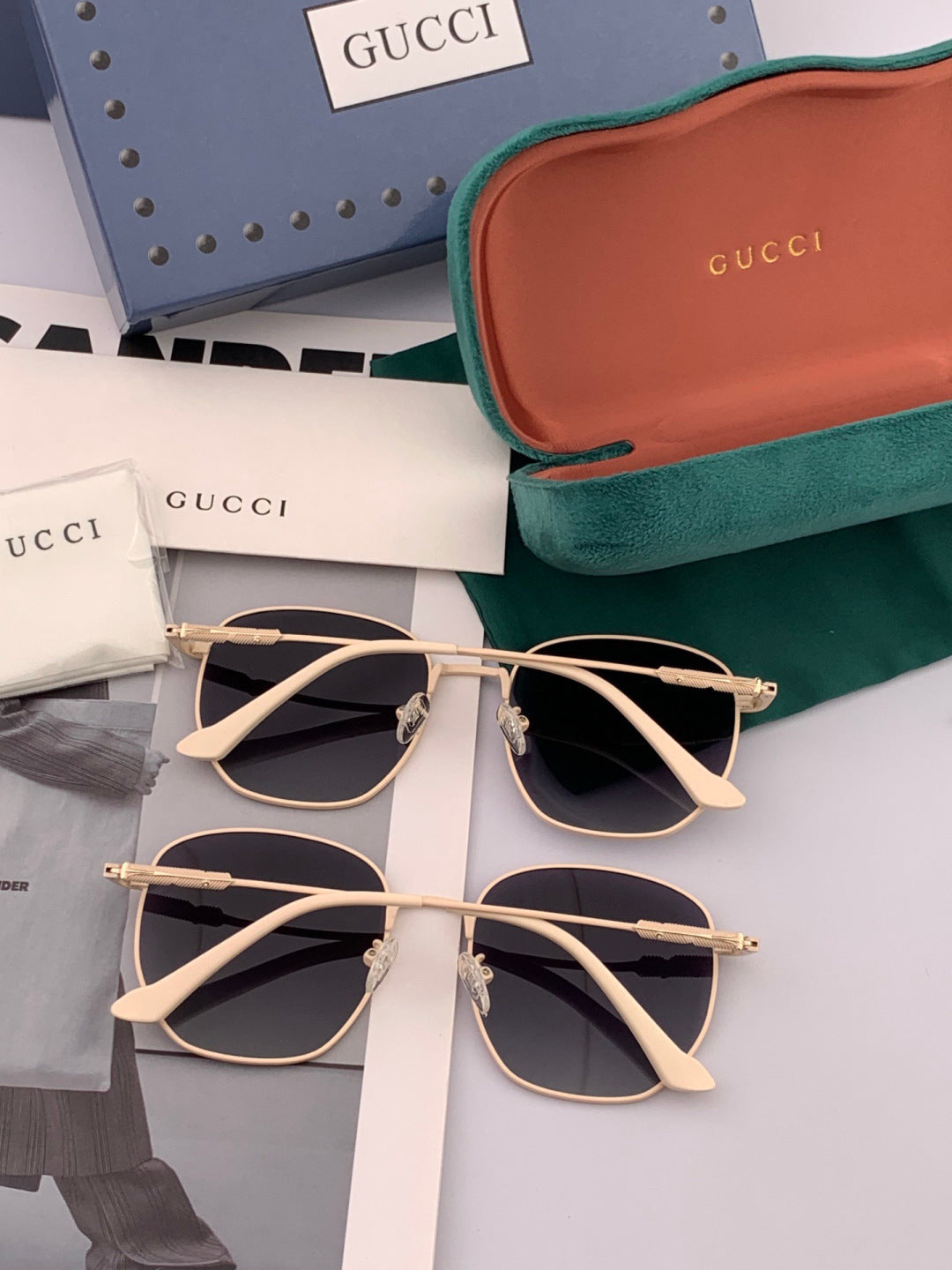 Gucci G7305 Polarized Fashion Gold Lens Sunglasses for Women - 934084 - detail image 6
