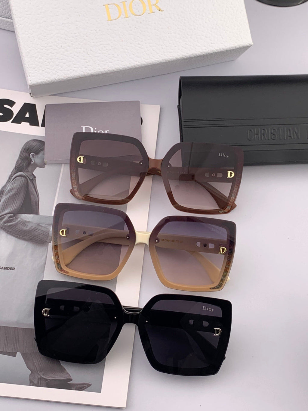 Dior D2302 Square Black Lens Sunglasses for Men & Women - detail image 8