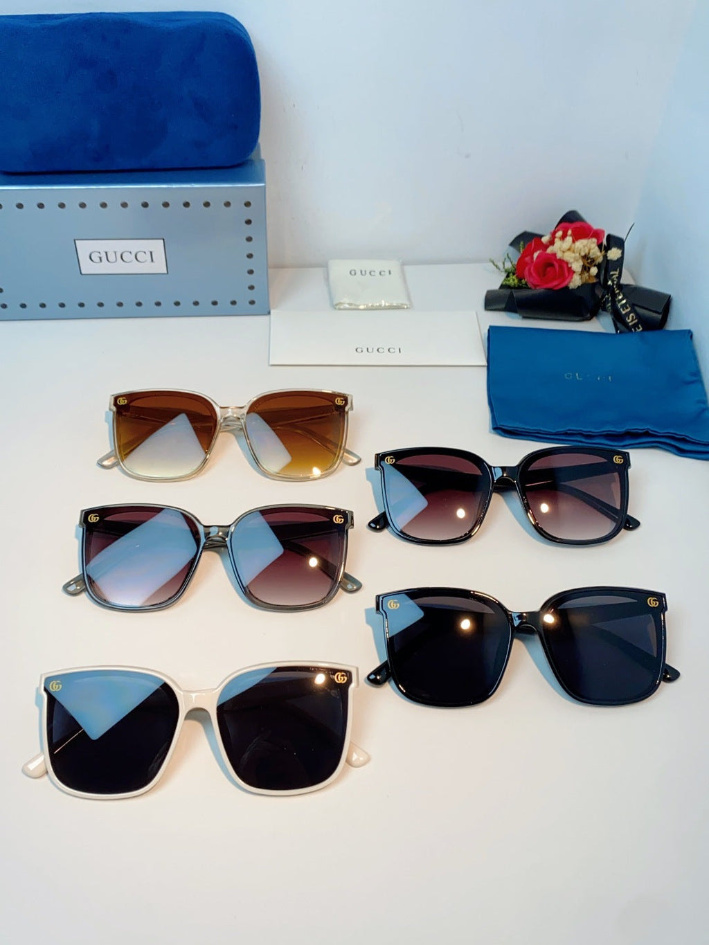 Gucci Fashion Black Lens Sunglasses for Men & Women - 493341 - detail image 12