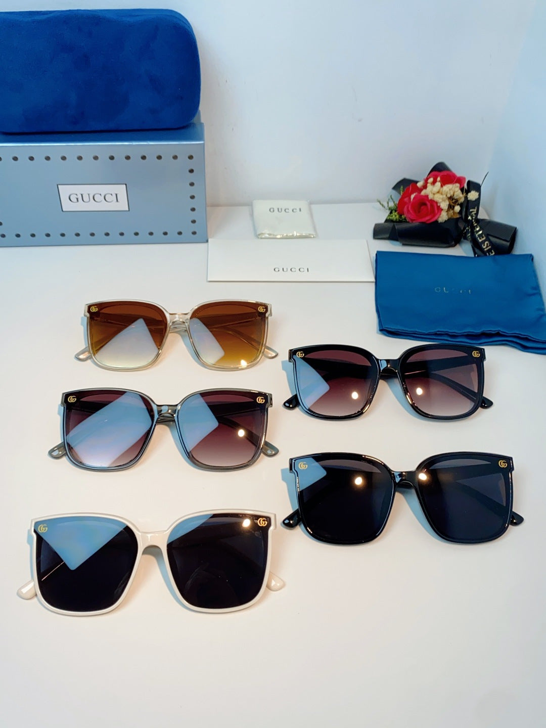 Gucci Fashion Black Lens Sunglasses for Men & Women - 493341 - detail image 12