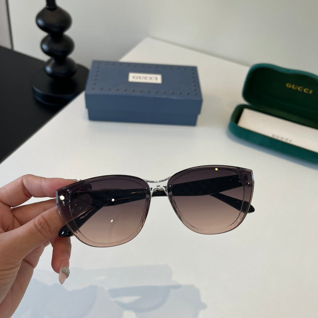 Gucci Oversized Silver Lens Sunglasses for Women - 132253 - detail image 4