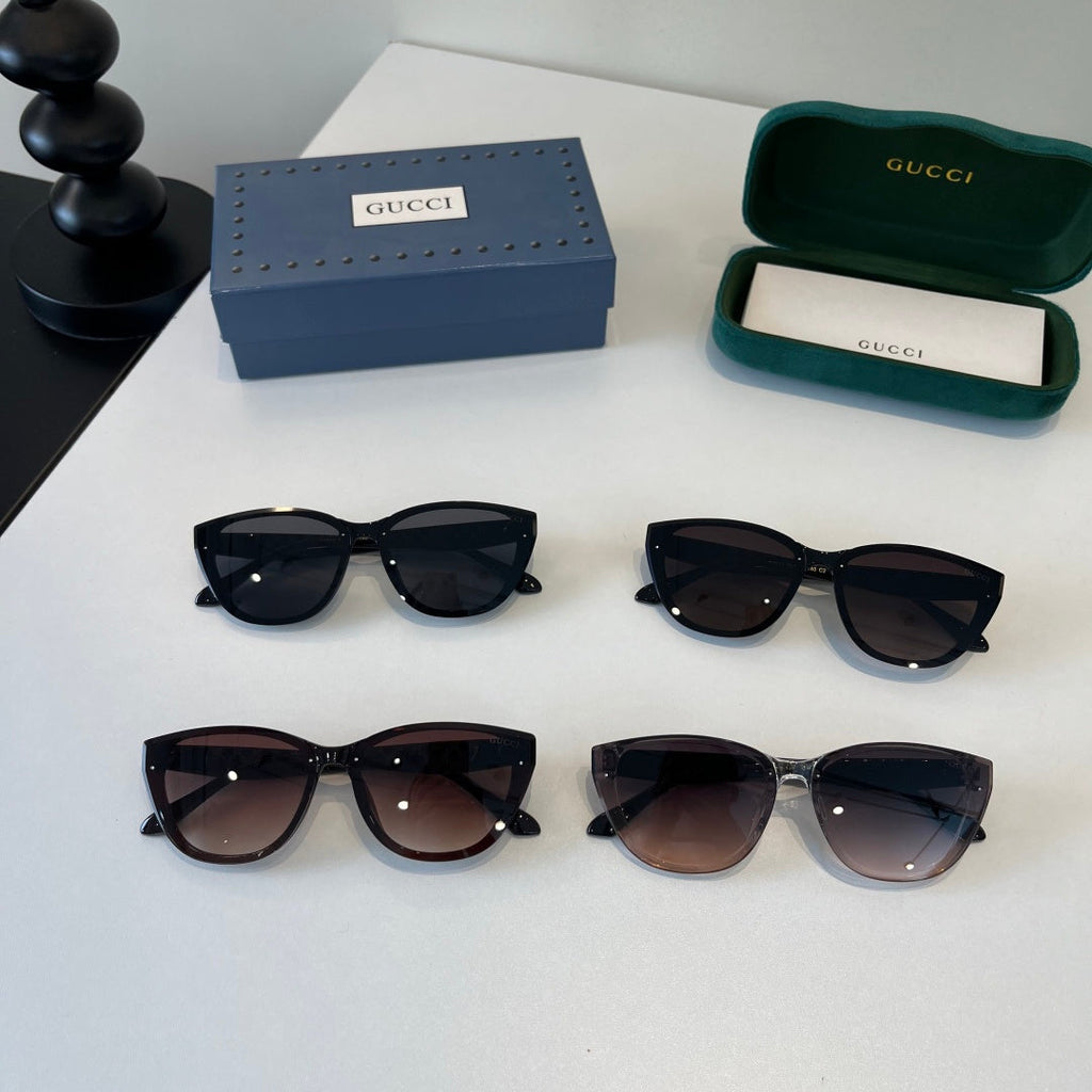 Gucci Oversized Silver Lens Sunglasses for Women - 132253 - detail image 10