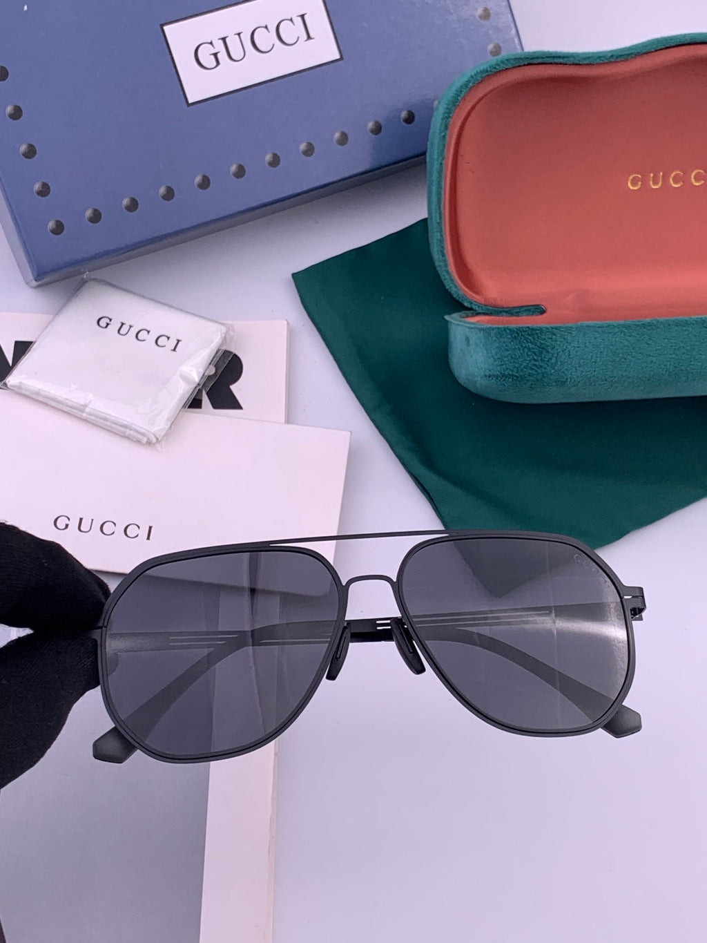 Gucci G1980 Fashion Black Lens Sunglasses for Men & Women - detail image 2