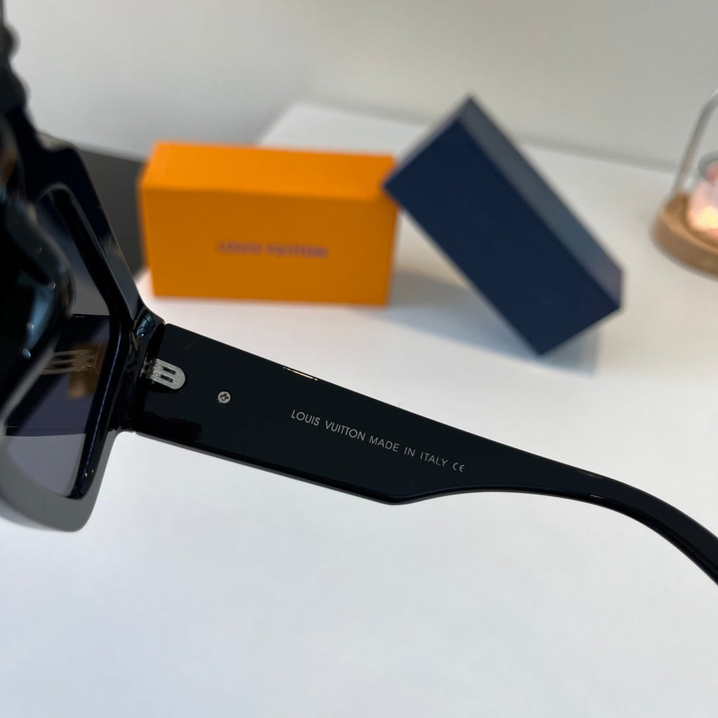 Louis Vuitton Fashion Black Lens Sunglasses for Men & Women - 448667 - detail image 9