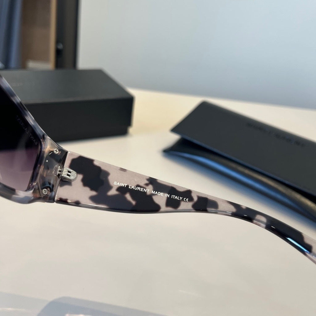 Saint Laurent Fashion Silver Lens Sunglasses for Men & Women - 415592 - detail image 4