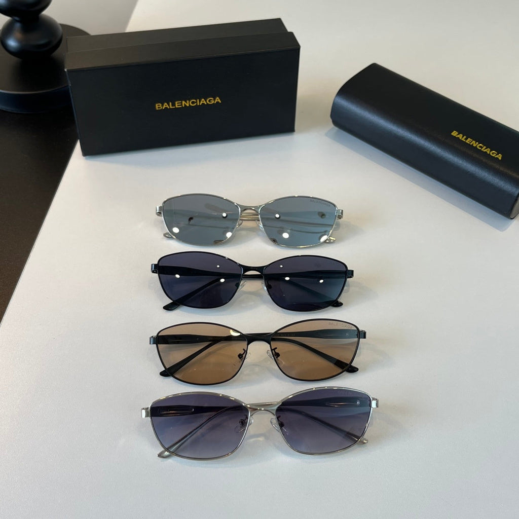 Balenciaga Rectangular Silver Lens Sunglasses for Men & Women - 466030 - detail image 10