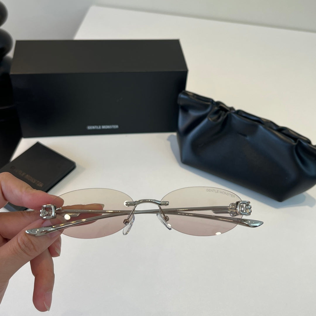 Gentle Monster Fashion Silver Lens Sunglasses for Men & Women - 432991 - detail image 5