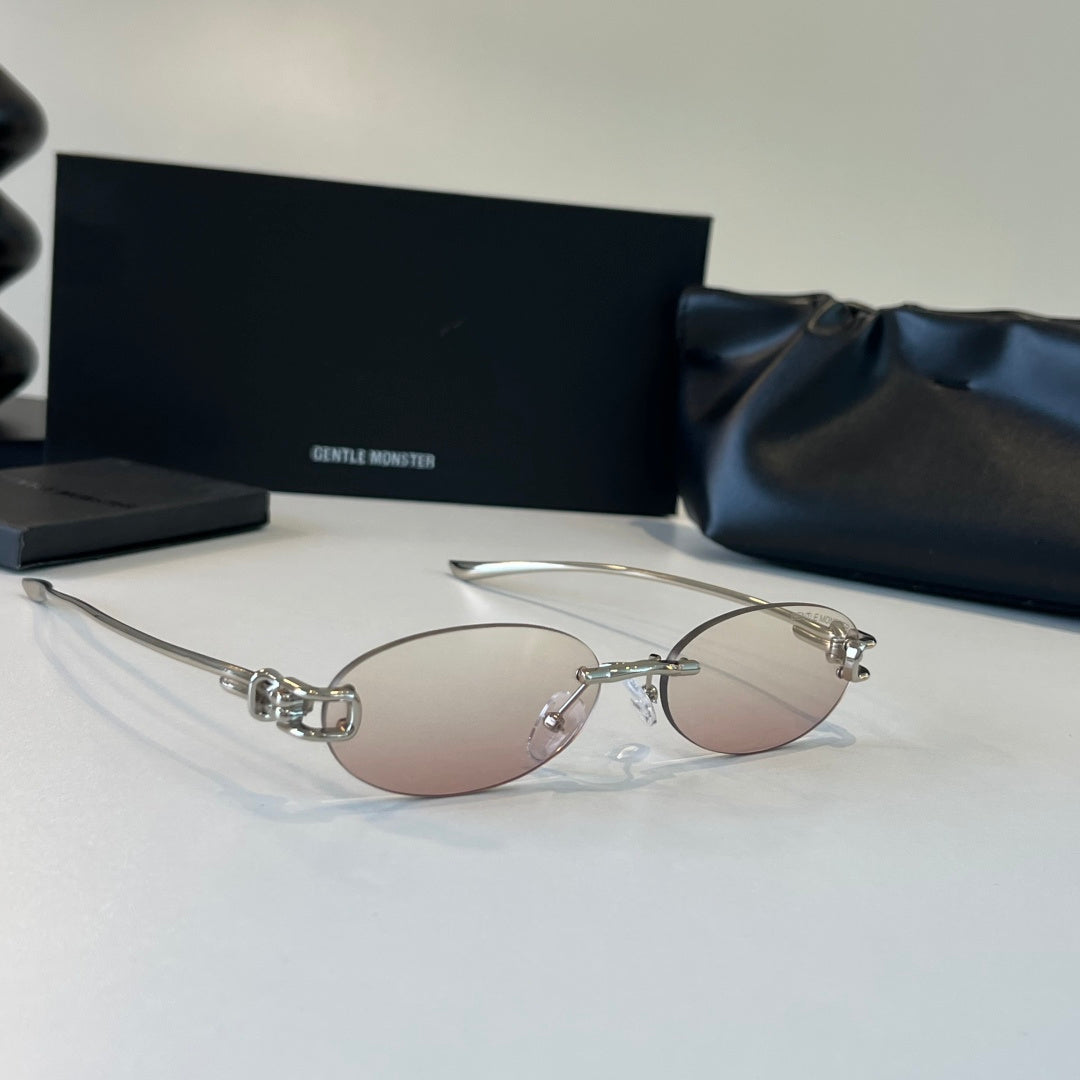 Gentle Monster Fashion Silver Lens Sunglasses for Men & Women - 372619