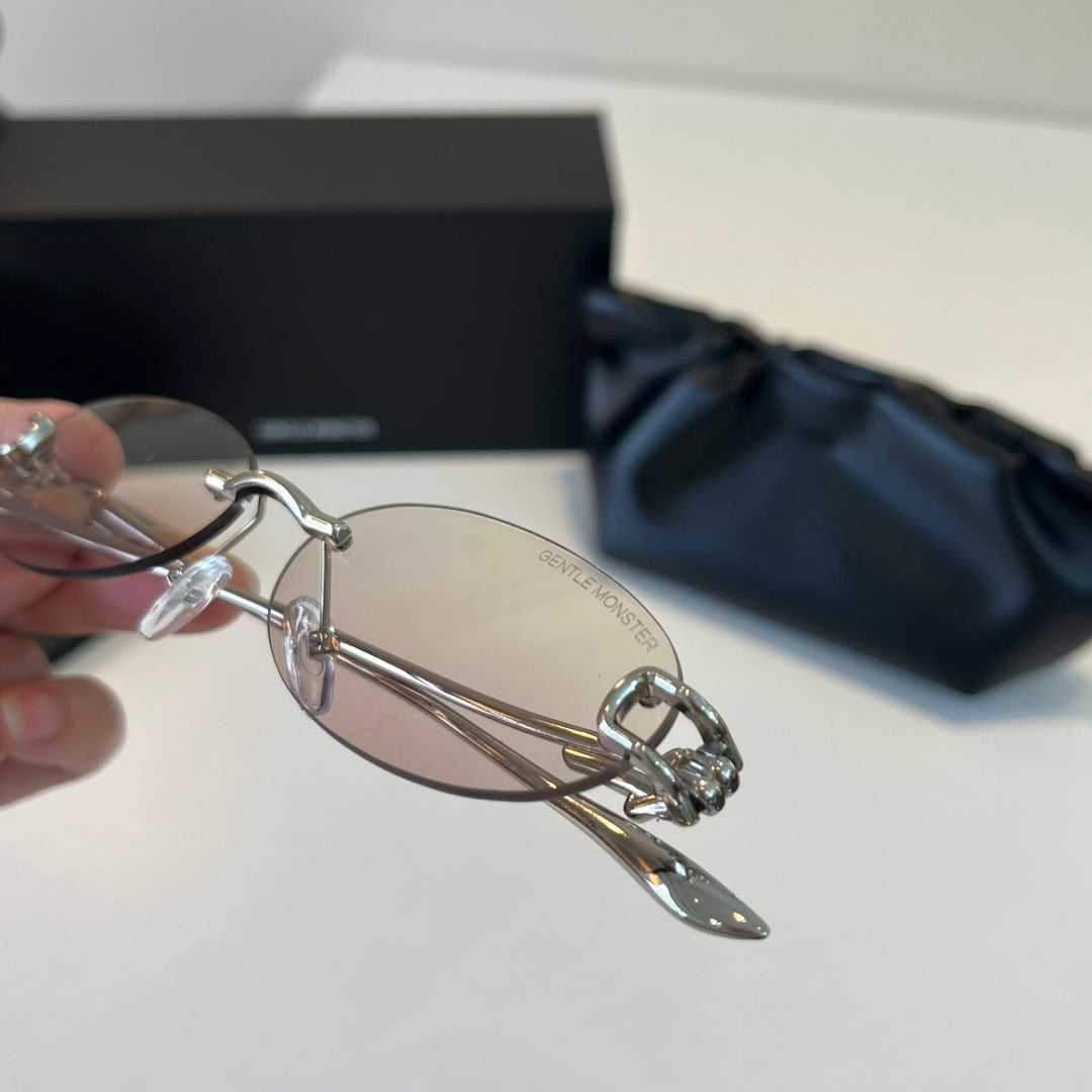 Gentle Monster Fashion Silver Lens Sunglasses for Men & Women - 432991 - detail image 6