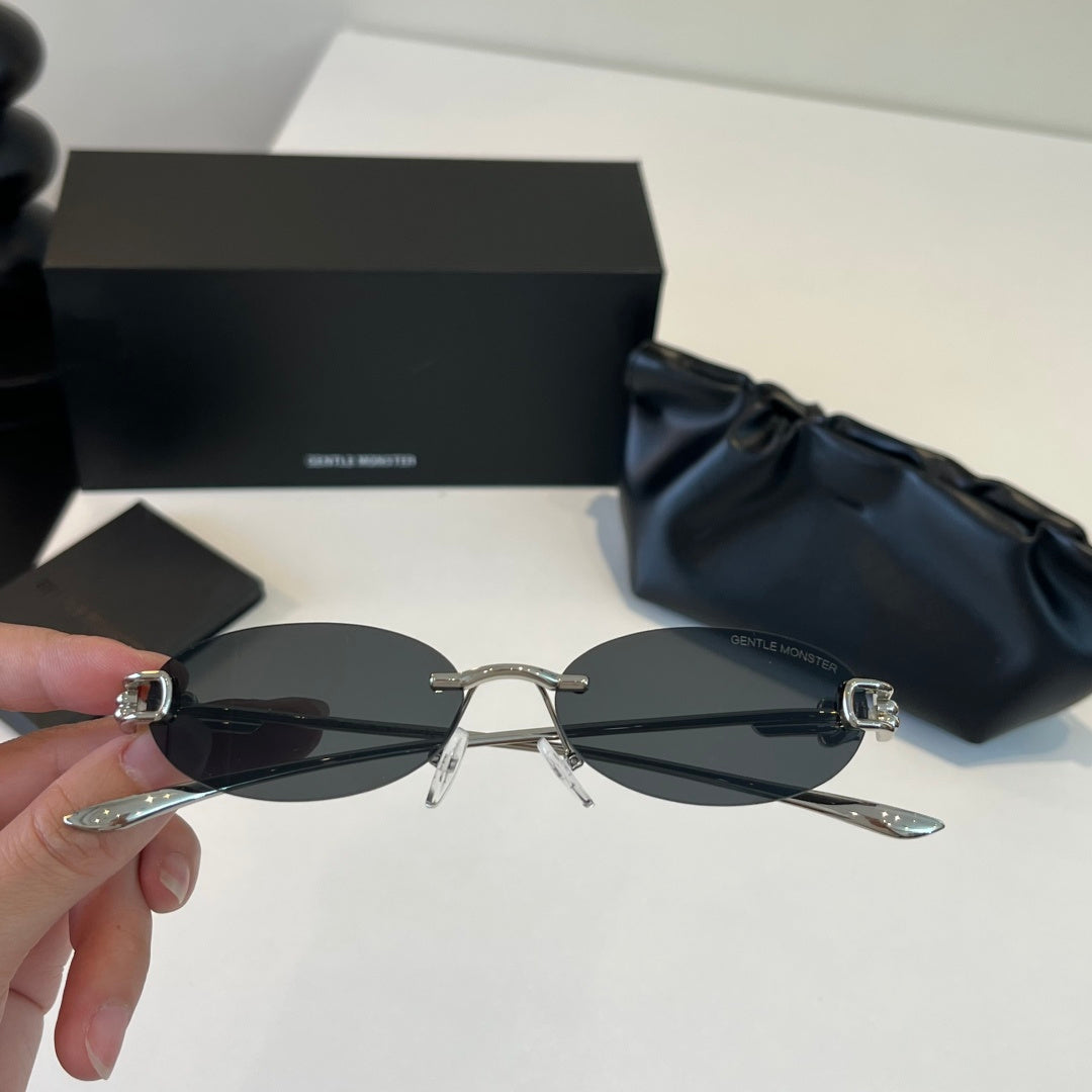 Gentle Monster Fashion Silver Lens Sunglasses for Men & Women - 432993 - detail image 5