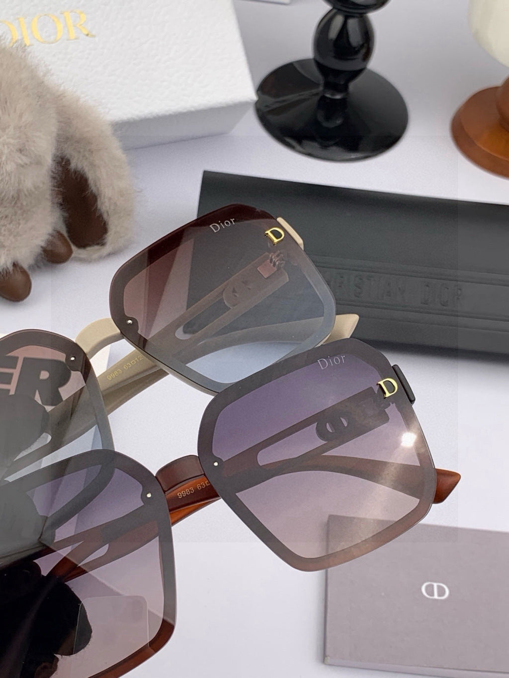 Dior CD3998 Polarized Fashion Red Lens Sunglasses for Men & Women - 358202 - detail image 5