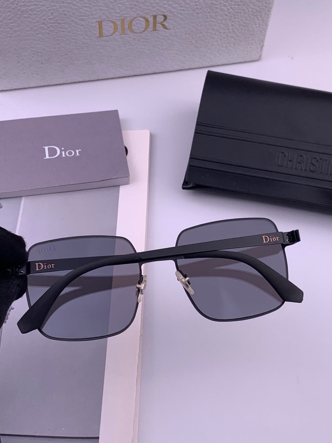 Dior D3908 Fashion Black Lens Sunglasses for Men & Women - 371904 - detail image 5