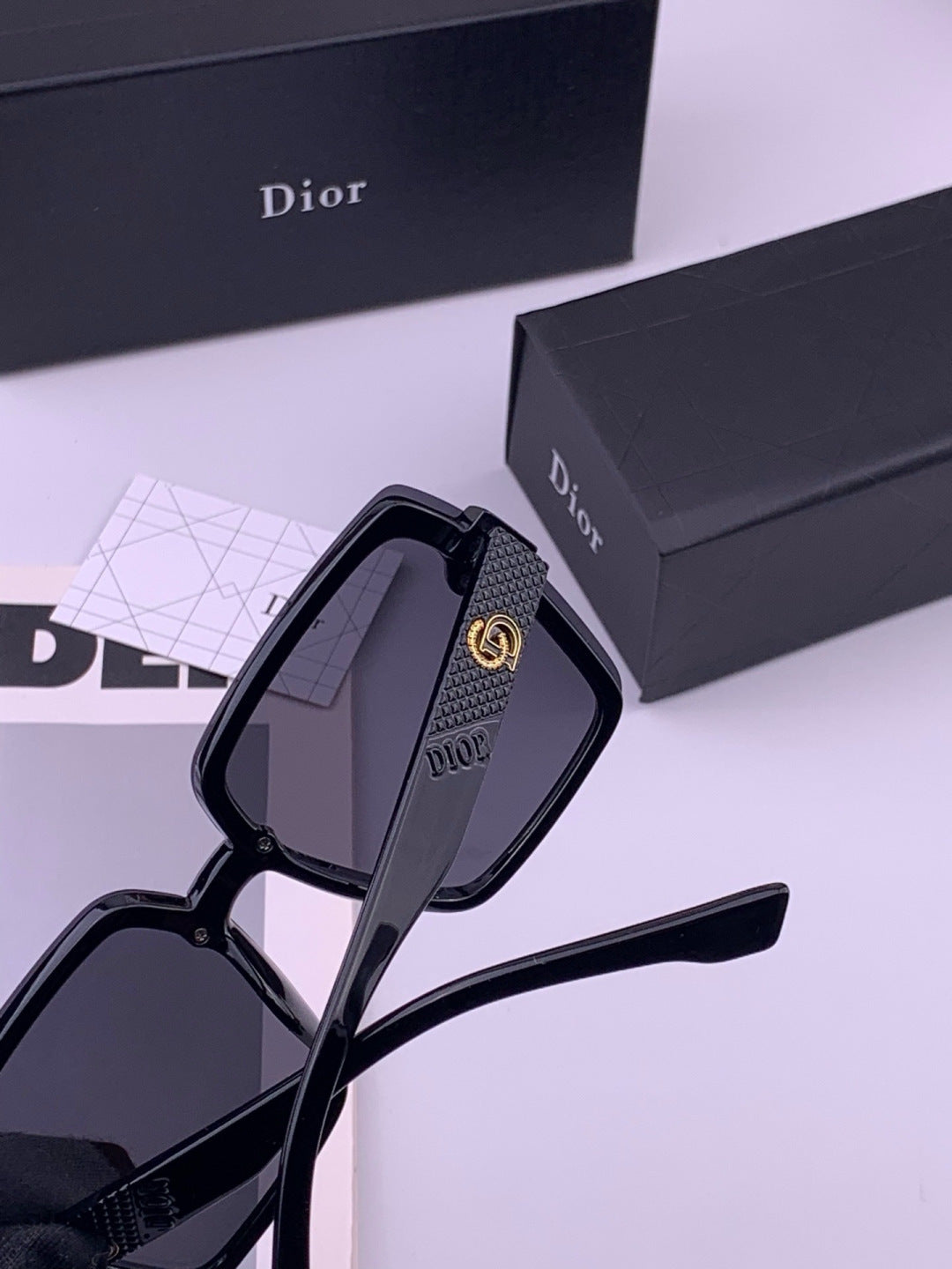 Dior CD27702 Polarized Fashion Gold Lens Sunglasses for Men & Women - 371944 - detail image 6
